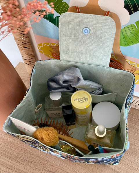 Trousse de toilette 𝑭𝒍𝒐𝒓𝒆 - Doublure bleu ciel