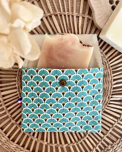 Pochette enduite 𝑽𝒆𝒓𝒕 𝒅’𝒆𝒂𝒖 pour vos cosmétiques solides