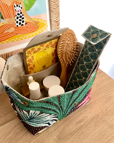 Trousse de toilette 𝑩𝒐𝒓𝒏𝒆𝒐