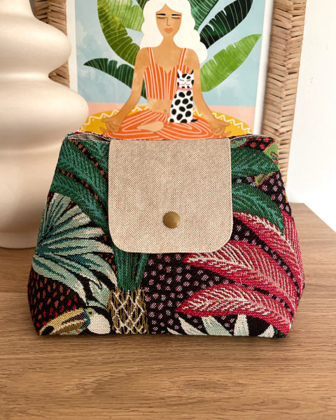 Trousse de toilette 𝑩𝒐𝒓𝒏𝒆𝒐