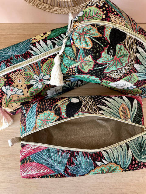 Trousse de voyage 𝑩𝒐𝒓𝒏𝒆𝒐