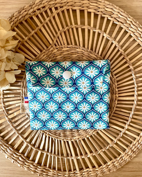 Pochette enduite 𝑴𝒂𝒓𝒈𝒖𝒆𝒓𝒊𝒕𝒆𝒔 pour vos cosmétiques solides